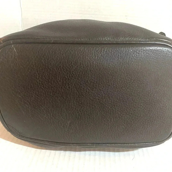 Coach vintage black leather crossbody handbag - Picture 7 of 13